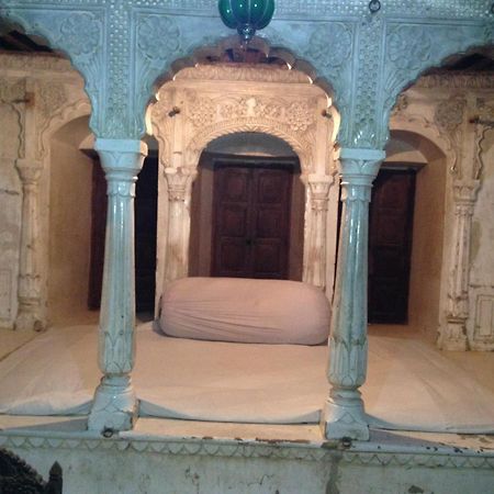 Narayan Niwas Castle 호텔 Ramgarh Shekhawati 객실 사진