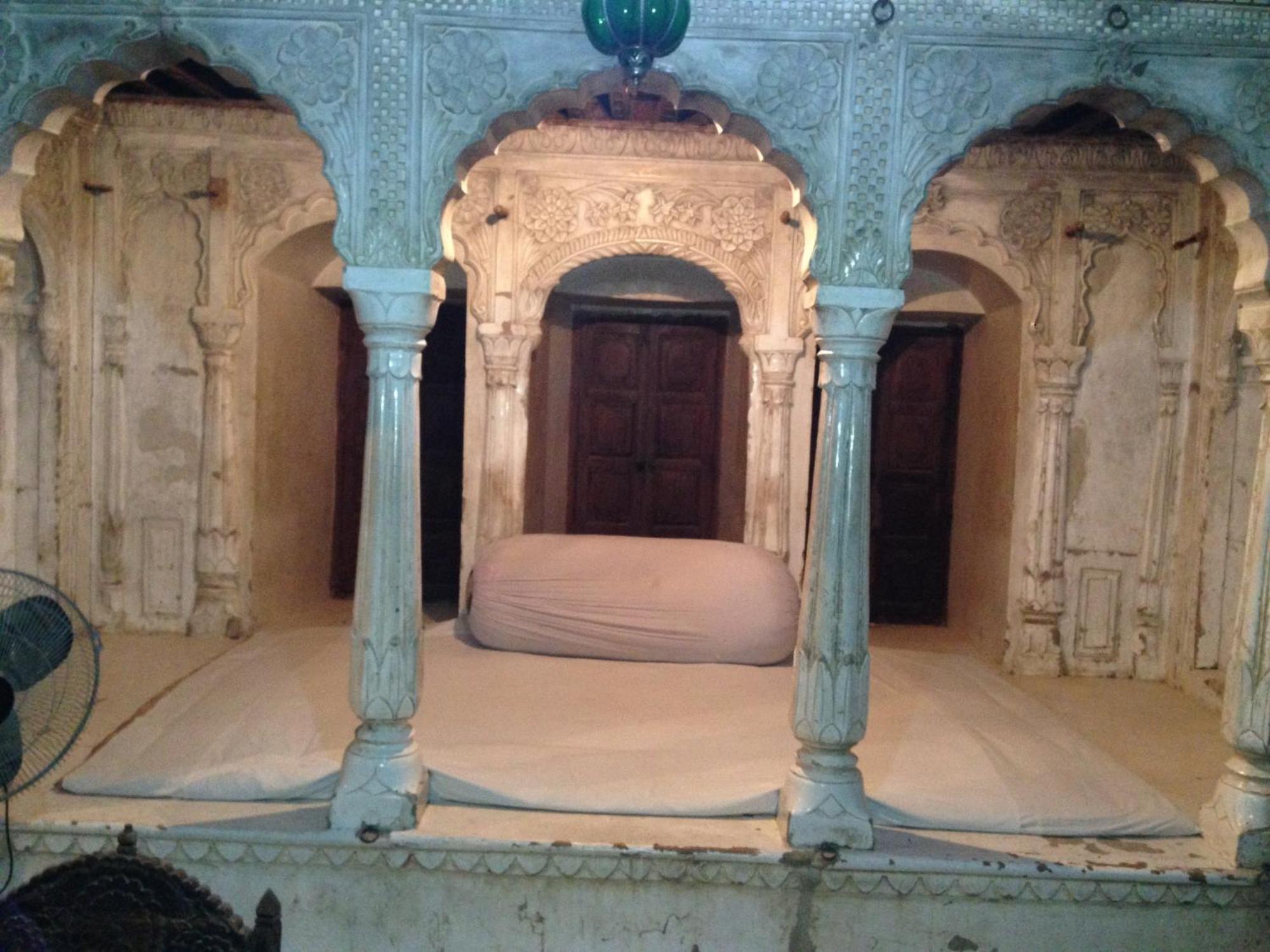 Narayan Niwas Castle 호텔 Ramgarh Shekhawati 객실 사진